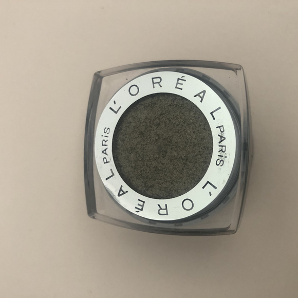 L’Oréal Paris Infallible eyeshadow - Picture 1 of 3